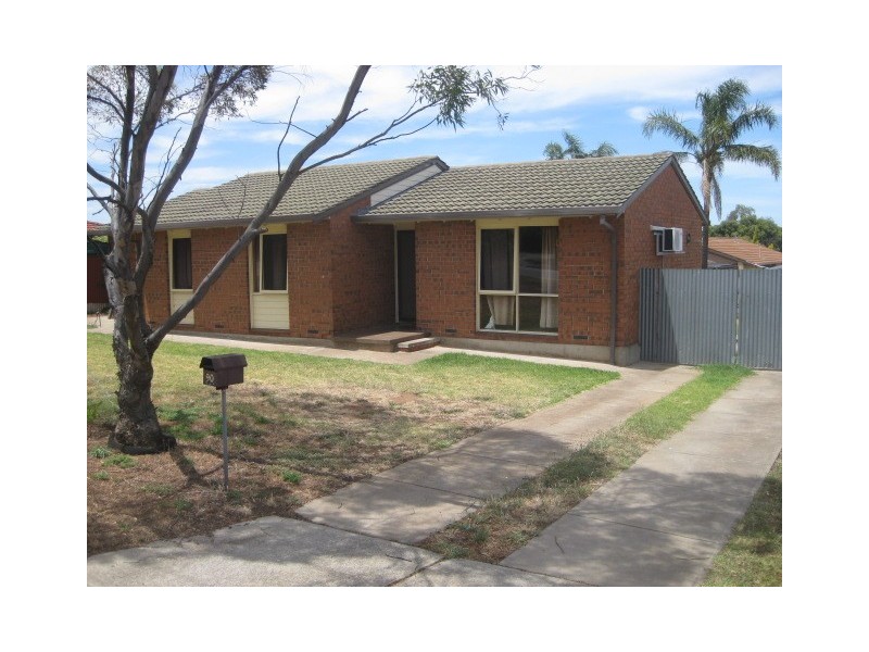 90 Elizabeth Road, Christie Downs SA 5164