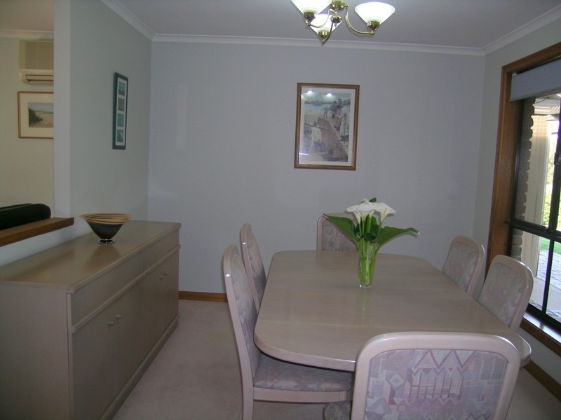 2 Gorton Court, Trott Park SA 5158
