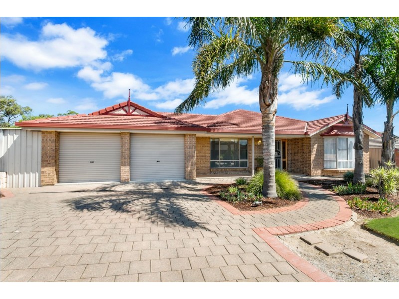 34 Shillabeer Crescent, Woodcroft SA 5162