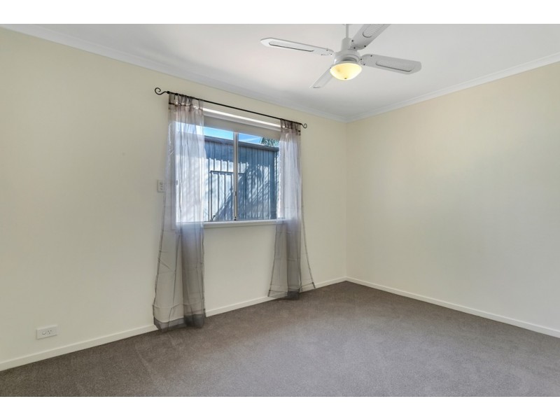 34 Shillabeer Crescent, Woodcroft SA 5162