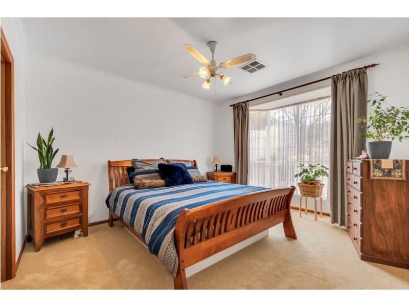 11 Heylen Court, Hackham SA 5163
