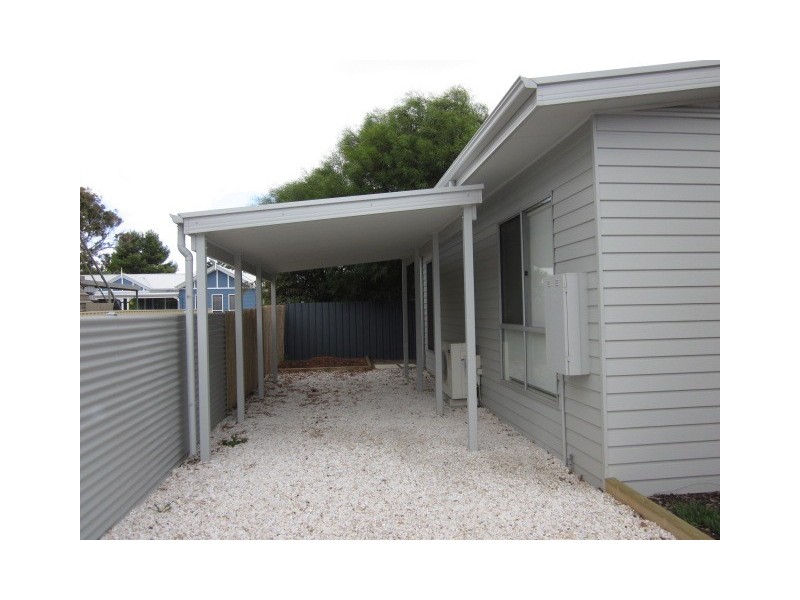 17 Whinerah Avenue, Aldinga Beach SA 5173