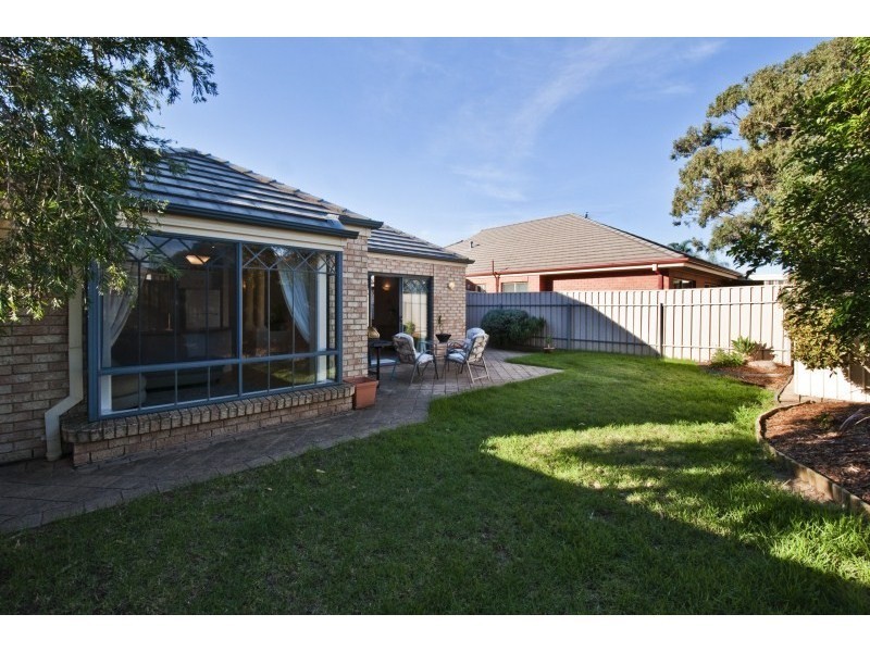 77 Dorrien Avenue, Woodcroft SA 5162