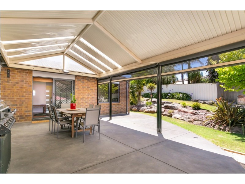 10 ESTATE DRIVE, Flagstaff Hill SA 5159