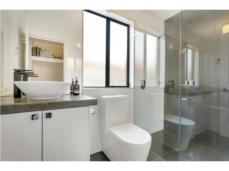 10 ESTATE DRIVE, Flagstaff Hill SA 5159