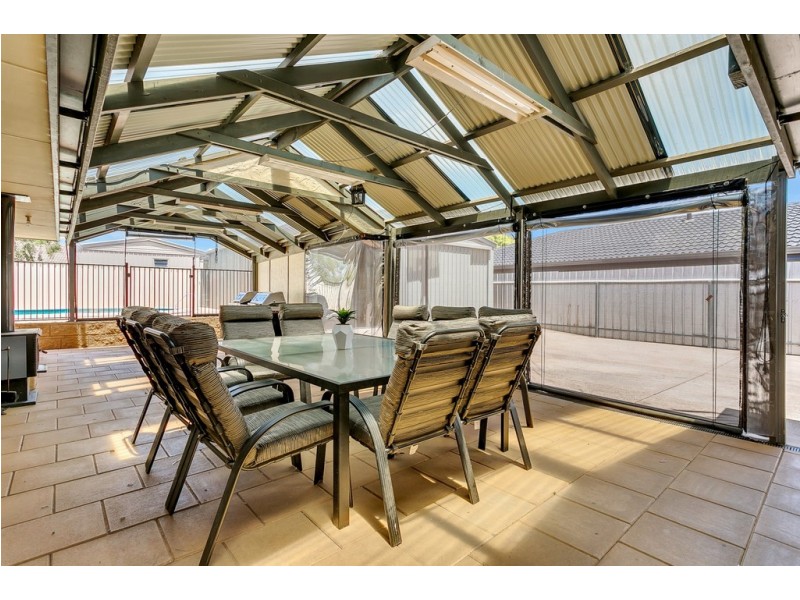 63 Sherebrooke Boulevard, Woodcroft SA 5162