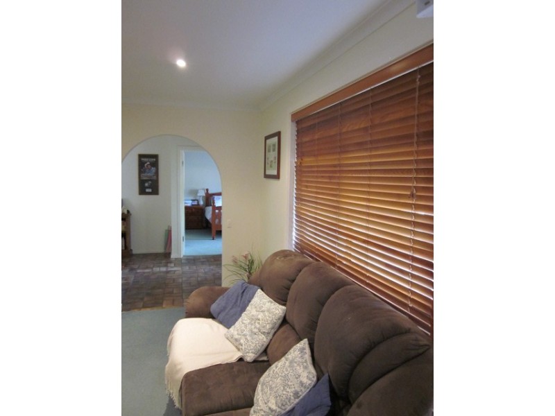 33 Southbound Avenue, Aberfoyle Park SA 5159