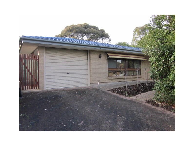 33 Southbound Avenue, Aberfoyle Park SA 5159