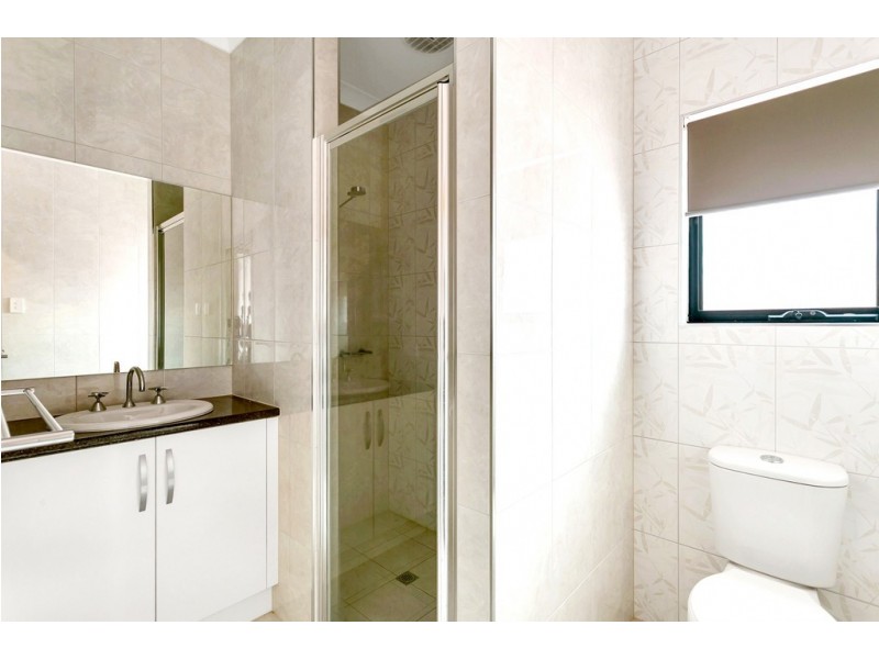 97 Britannia Parade, Hindmarsh Island SA 5214