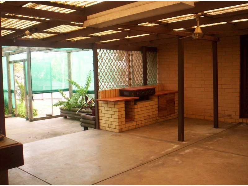 4 Osmund Crescent, Christie Downs SA 5164