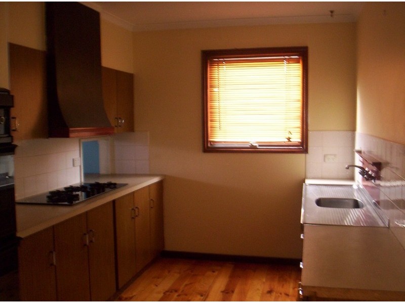 4 Osmund Crescent, Christie Downs SA 5164