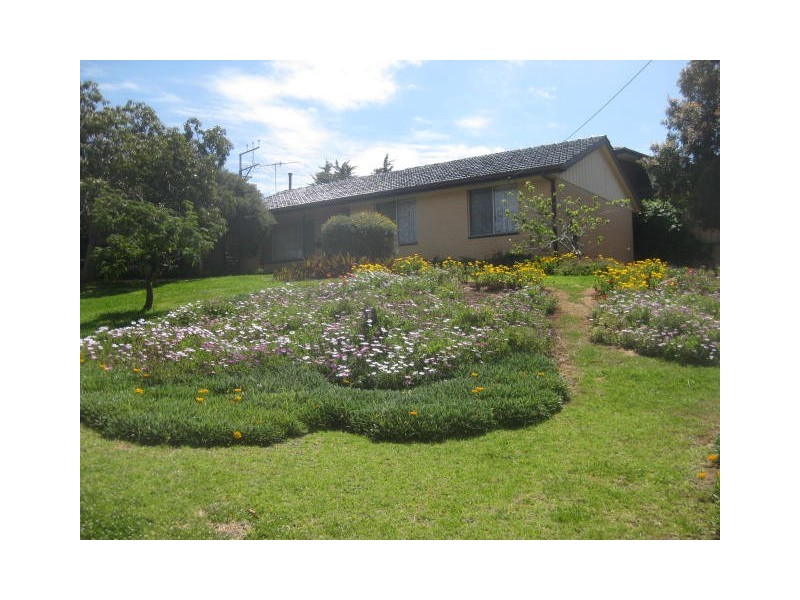 2 Vine Place, O’halloran Hill SA 5158