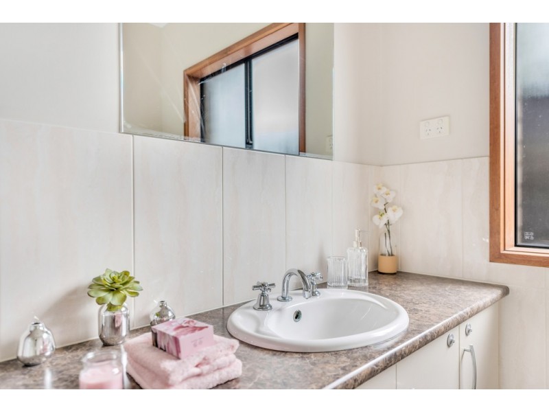 56 KALGOORLIE AVENUE, Port Noarlunga South SA 5167