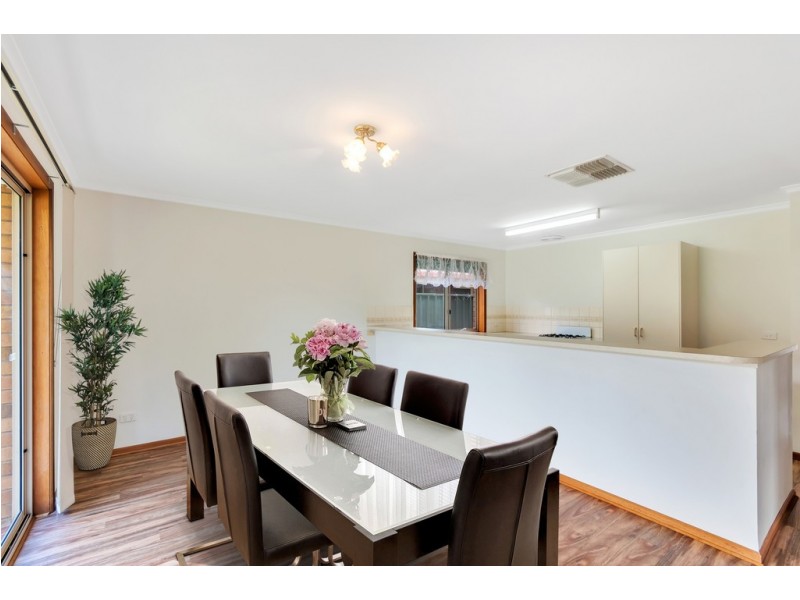 6A Lorraine Court, Morphett Vale SA 5162