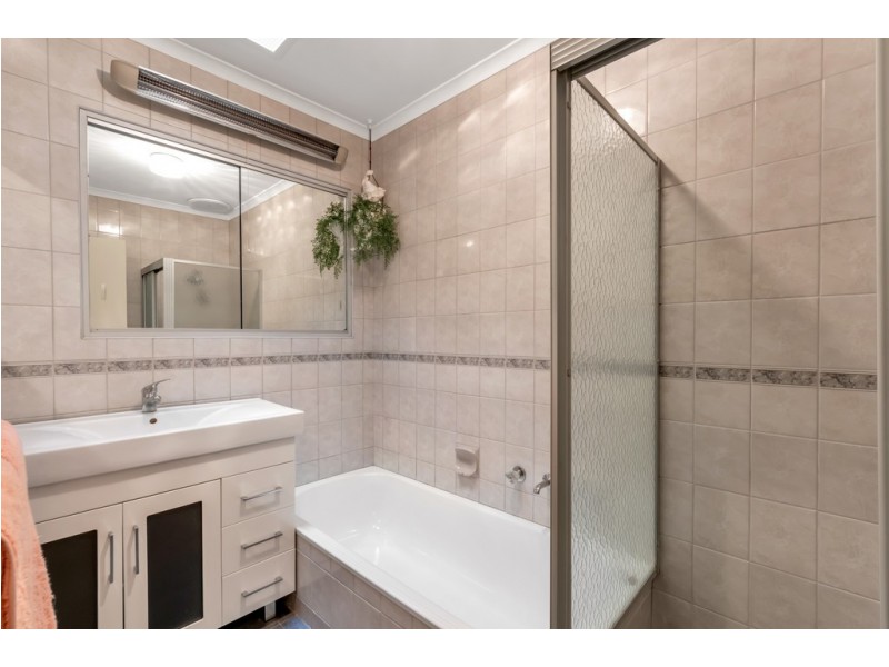 33 Kathleen Street, Morphett Vale SA 5162