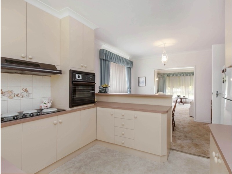 40 Salisbury Avenue, Morphett Vale SA 5162