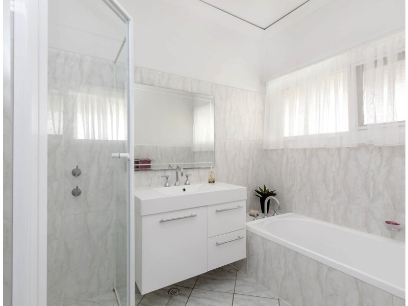 40 Salisbury Avenue, Morphett Vale SA 5162