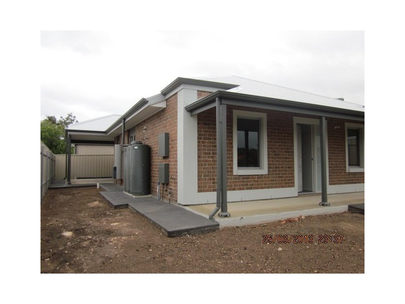 16 Walnut Street, Old Reynella SA 5161