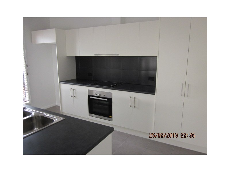 16 Walnut Street, Old Reynella SA 5161