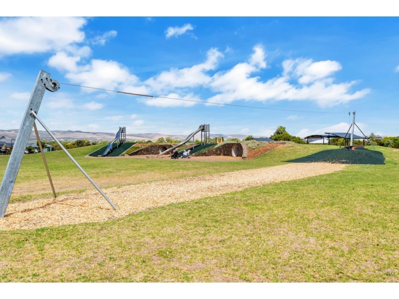 2 Tangerine Court, Aldinga Beach SA 5173