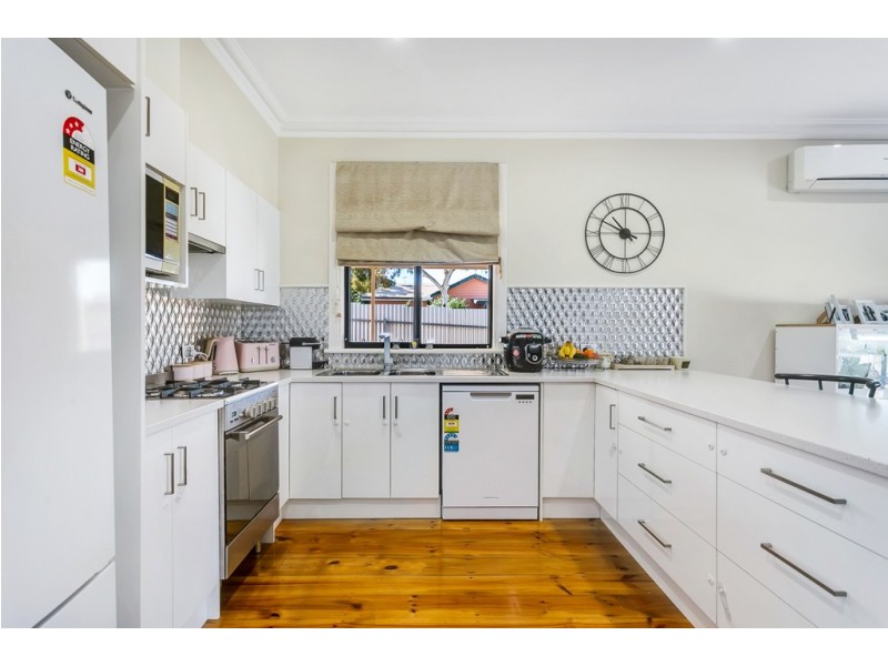 13 Deemster Avenue, Christies Beach SA 5165