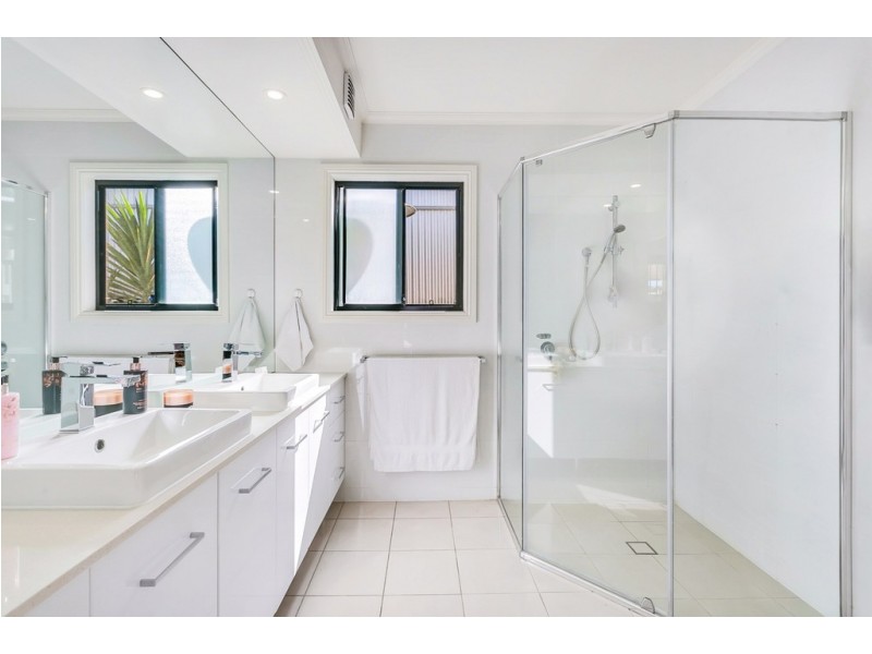 13 Deemster Avenue, Christies Beach SA 5165