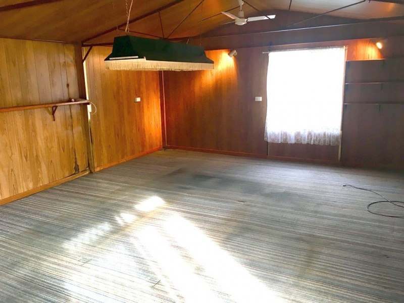 24 Radcliffe Grove, Christie Downs SA 5164