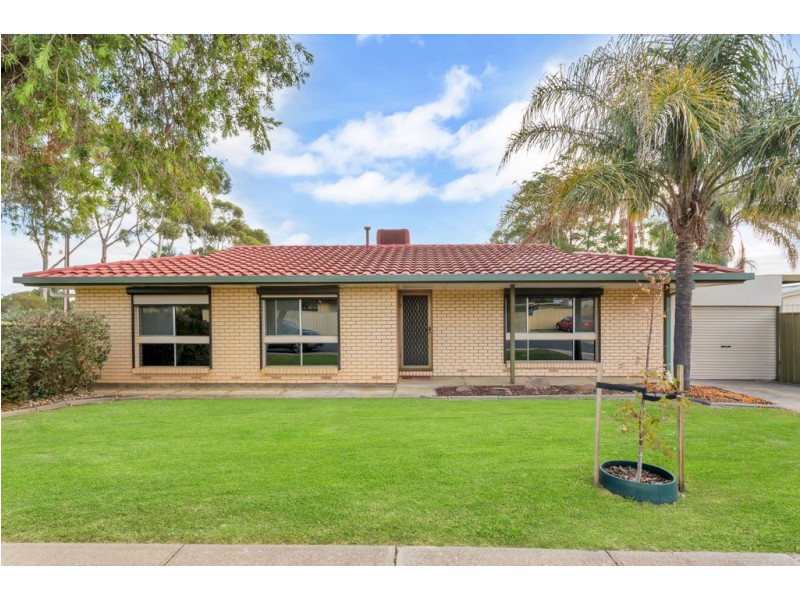 17 McCartney Street, Morphett Vale SA 5162