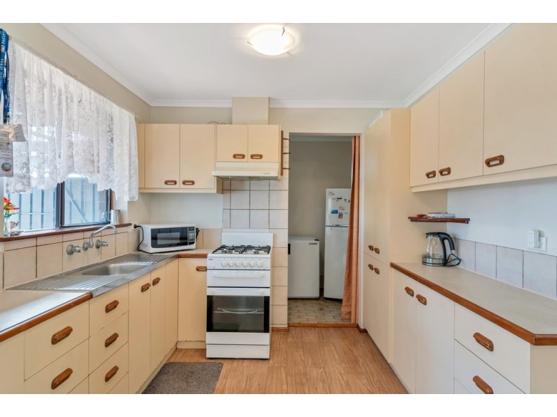 25 Spencer Drive, Morphett Vale SA 5162