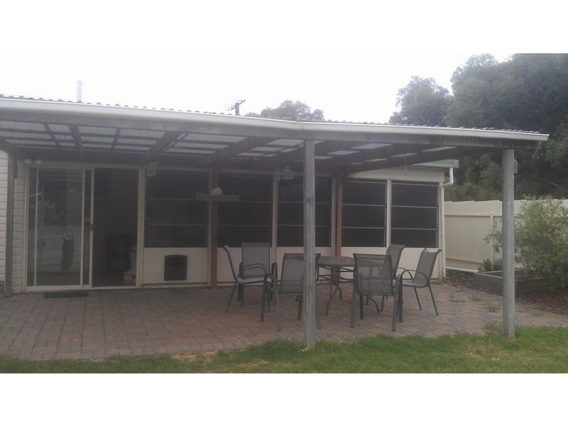 15 Carbenet Drive, Hackham SA 5163
