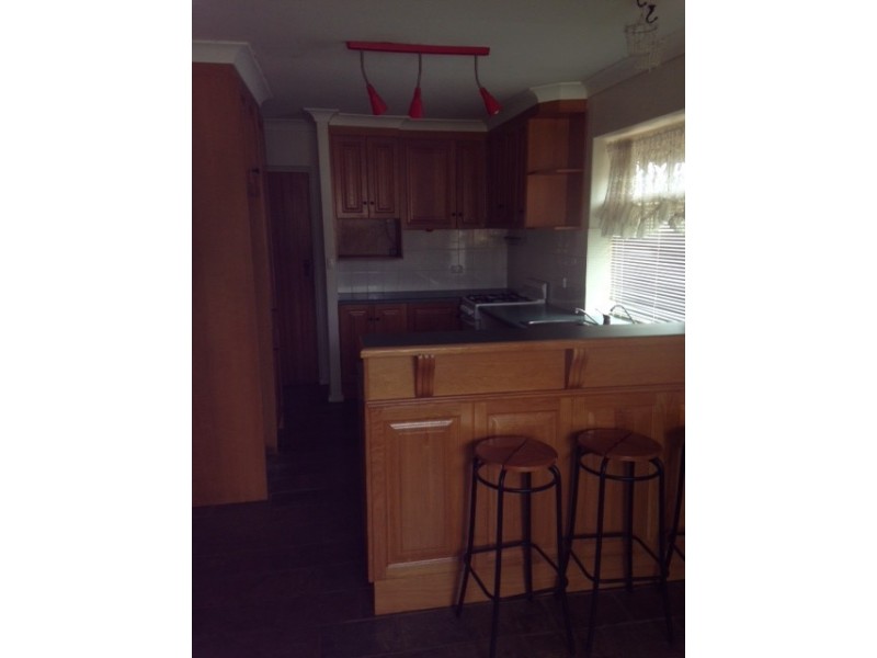 15 Carbenet Drive, Hackham SA 5163