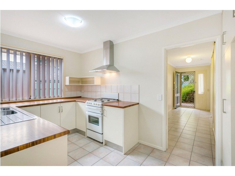 2 Fernbank Court, Morphett Vale SA 5162