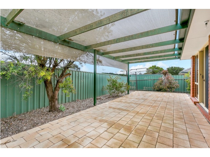 2 Fernbank Court, Morphett Vale SA 5162