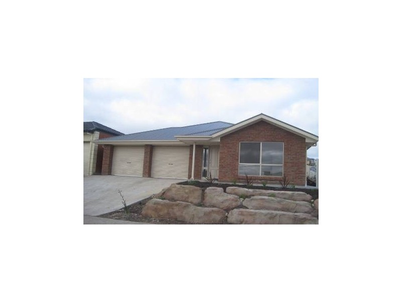 17 Yeltana Avenue, Huntfield Heights SA 5163