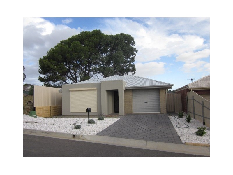 27 Nigel Lane, Hackham SA 5163