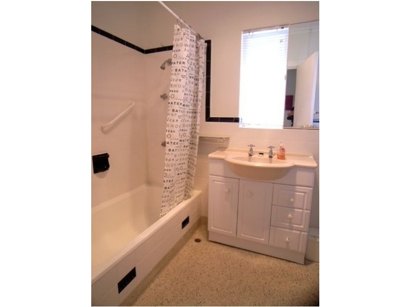 1/1 Barnett Terrace, Seacliff Park SA 5049