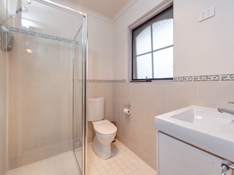 100 FAIRLIE DRIVE, Flagstaff Hill SA 5159