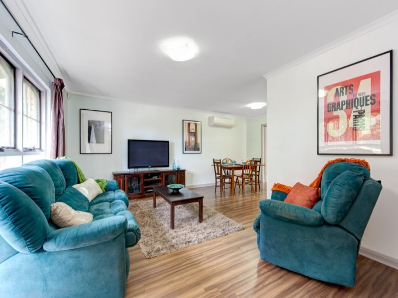 100 FAIRLIE DRIVE, Flagstaff Hill SA 5159