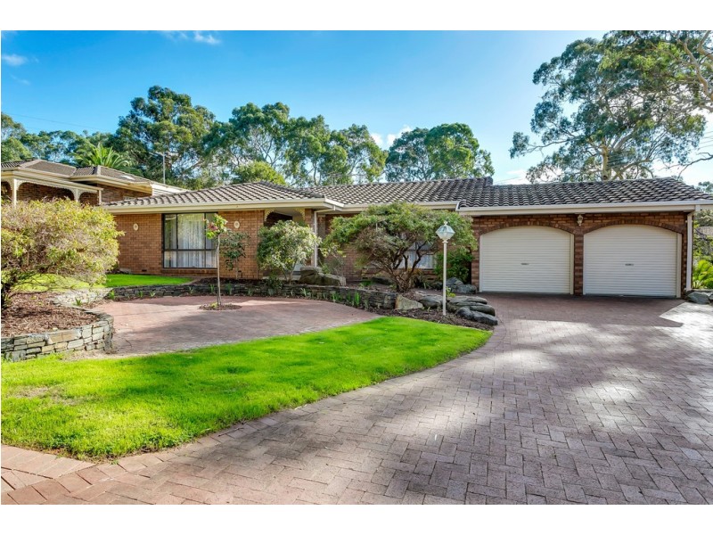 13 Dumphries Street, Flagstaff Hill SA 5159