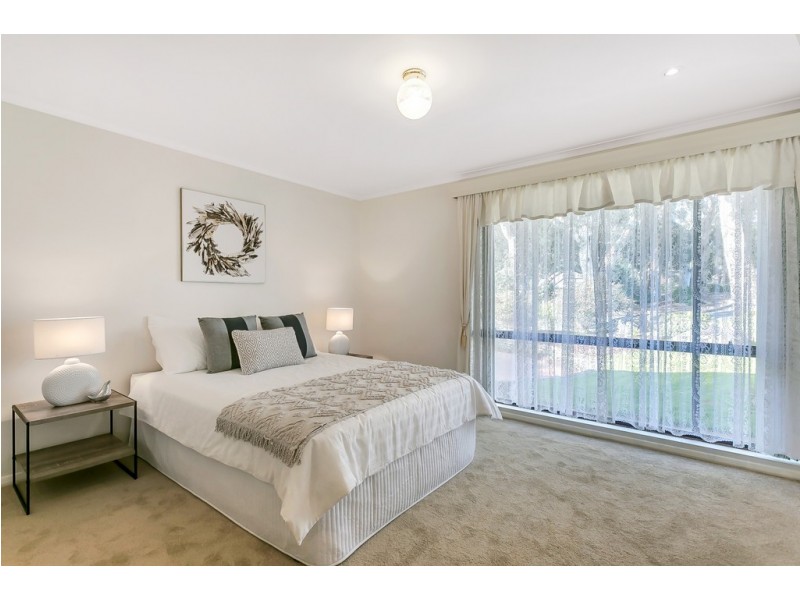 13 Dumphries Street, Flagstaff Hill SA 5159