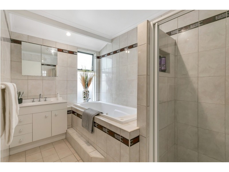 13 Dumphries Street, Flagstaff Hill SA 5159