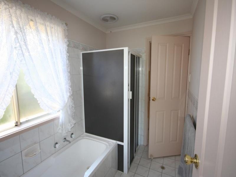 57 Dorrien Avenue, Woodcroft SA 5162