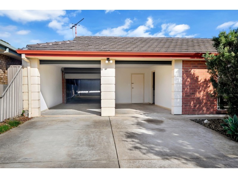 17 Trinity Road, Morphett Vale SA 5162