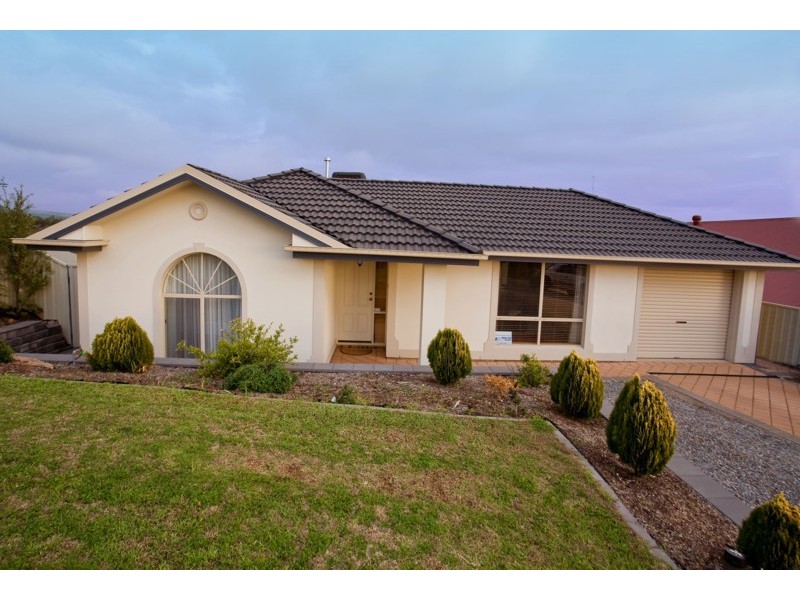 1 Summerhill Close, Reynella SA 5161