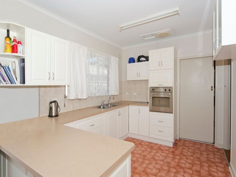 18 Penzance Street, Christies Beach SA 5165