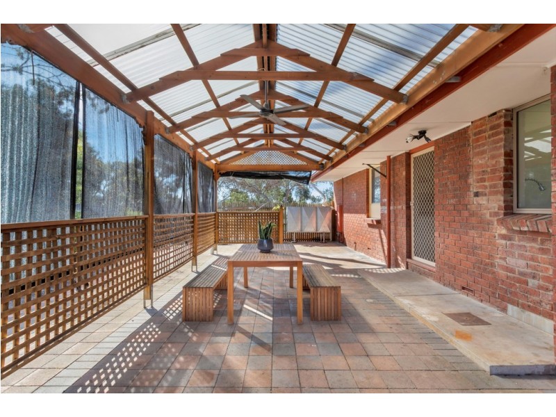 18 Bertrand Street, Morphett Vale SA 5162