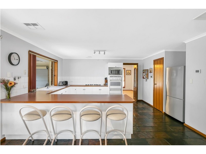 61 Spriggs Road, Onkaparinga Hills SA 5163