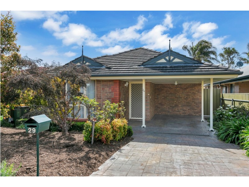 29 CHAMPAGNE CRESCENT, Woodcroft SA 5162