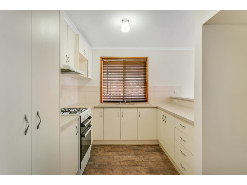 29 CHAMPAGNE CRESCENT, Woodcroft SA 5162