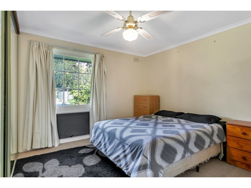 9 Carmela Avenue, Morphett Vale SA 5162